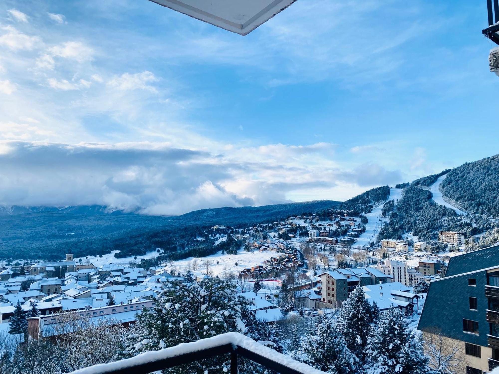 Appartement, Vue Lac Panoramique Avec Terrasse, Parking, Aux Angles Les Angles (Pyrenees-Orientales) Exterior foto